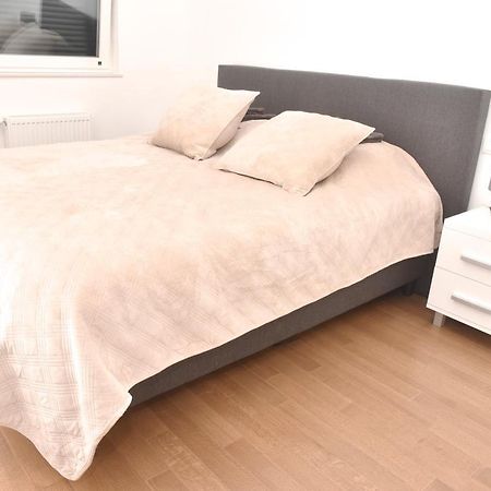 Jackey Apartment بانيا لوكا المظهر الخارجي الصورة