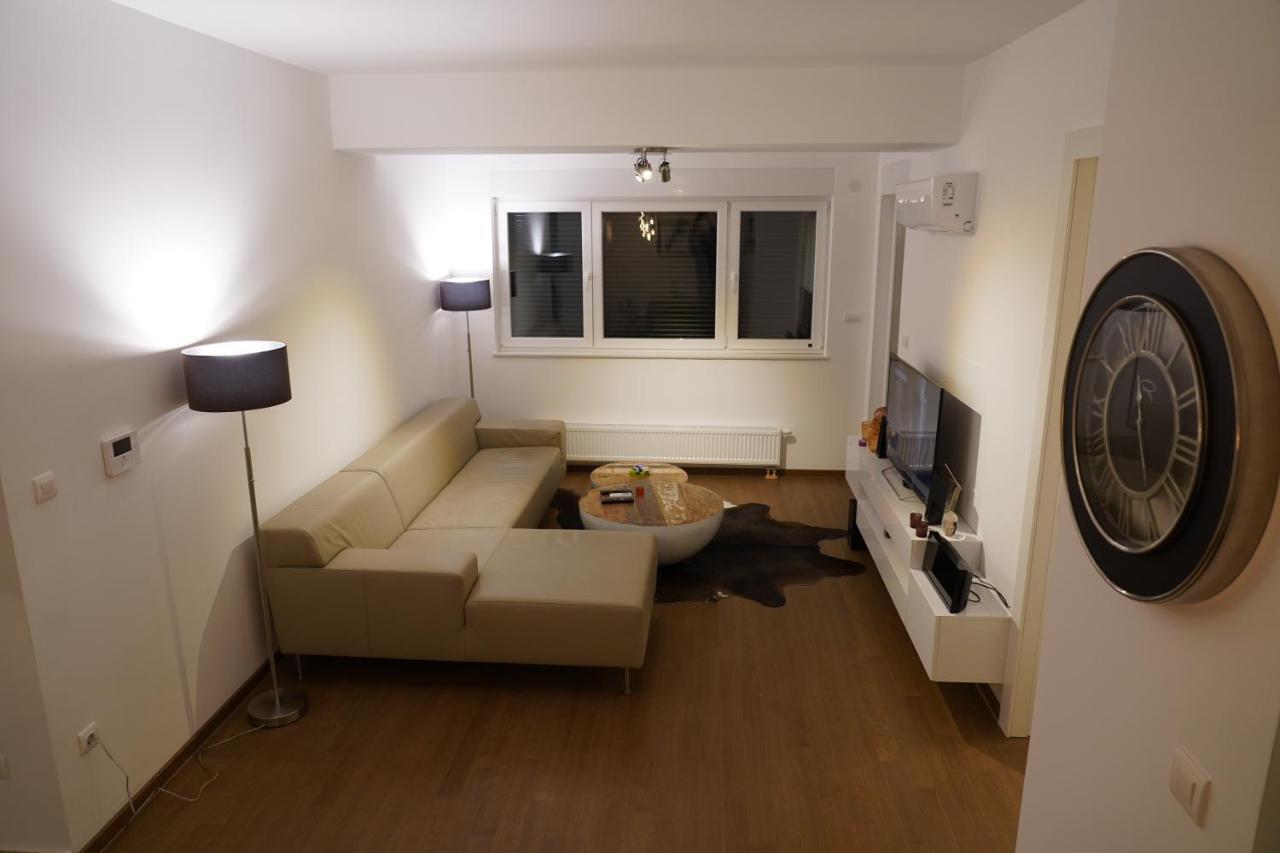 Jackey Apartment بانيا لوكا المظهر الخارجي الصورة